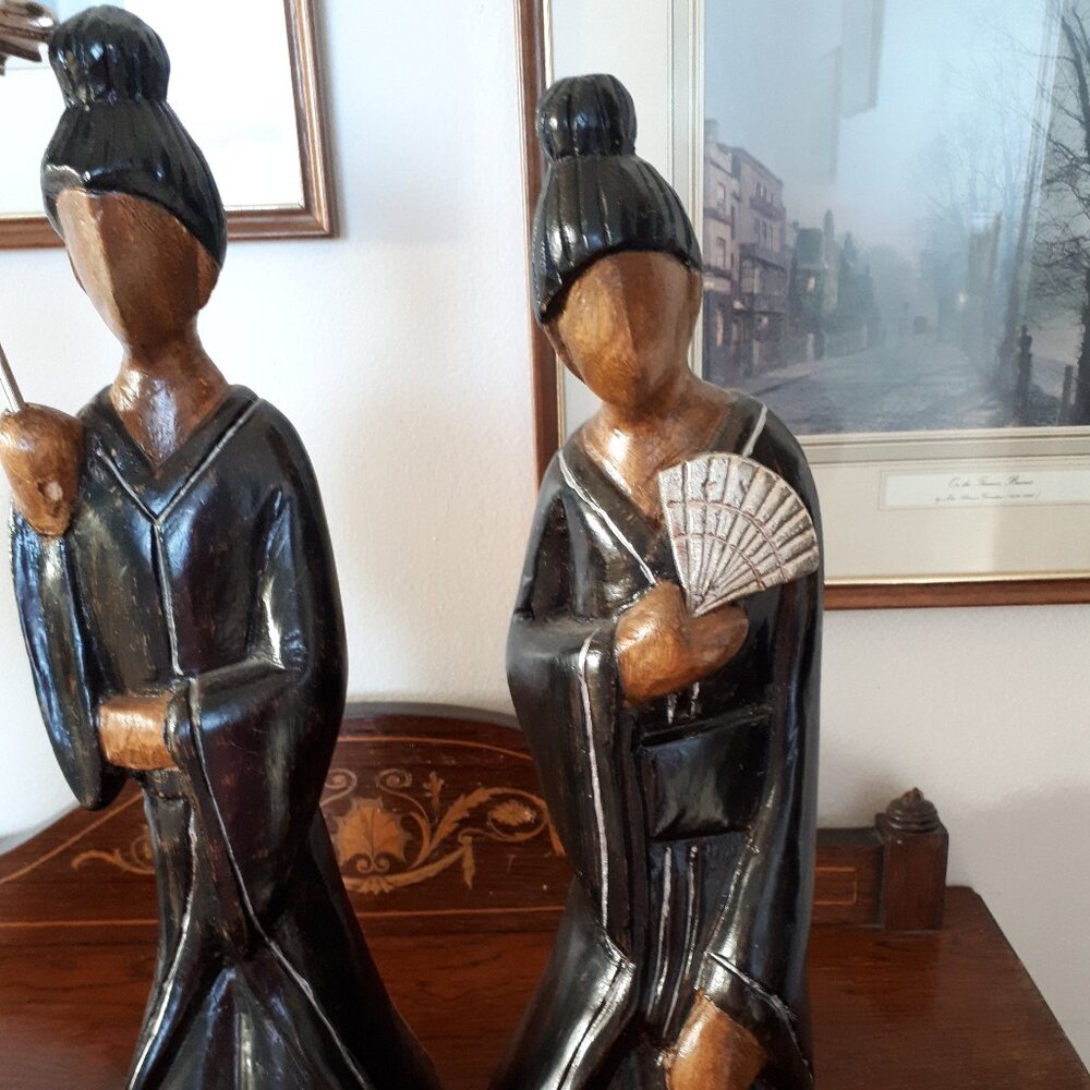 Lot of three large Japanese Geisha Figures - Made of Wood - Picture 5 of 10